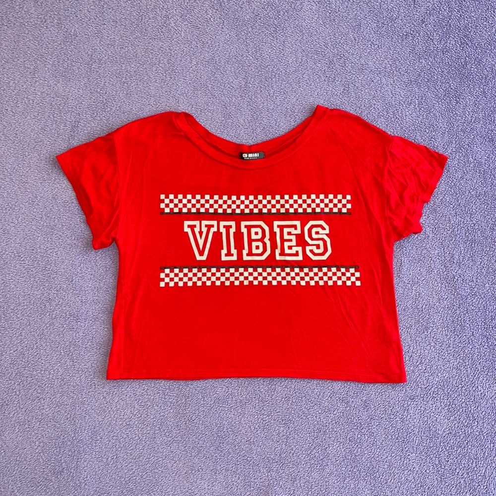 Race car vibes red flowy crop top size s/m